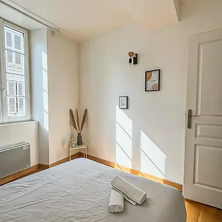 דירה Les Saints Nico A 5 Min Port, Gare & Centre לה רושל