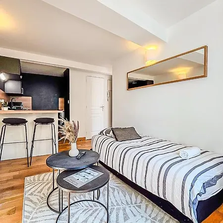 דירה Les Saints Nico A 5 Min Port, Gare & Centre לה רושל