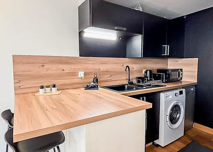 Apartamento Les Saints Nico A 5 Min Port, Gare & Centre