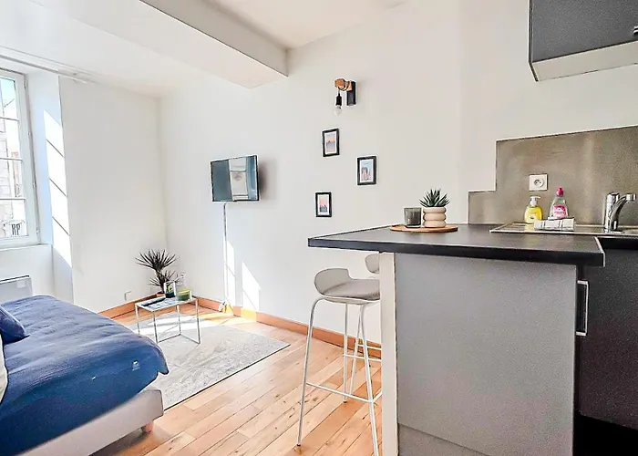 Les Saints Nico A 5 Min Port, Gare & Centre Apartamento