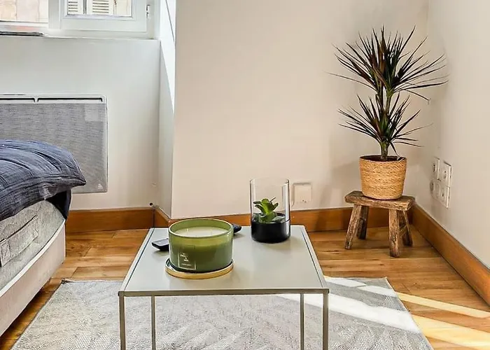 Les Saints Nico A 5 Min Port, Gare & Centre Apartamento *