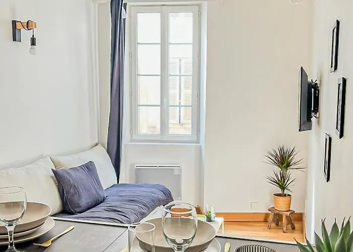 Les Saints Nico A 5 Min Port, Gare & Centre * La Rochelle (Charente-Maritime)