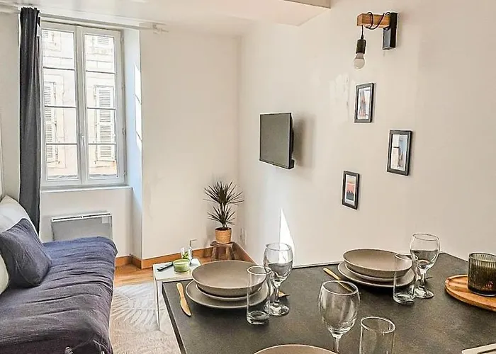 Les Saints Nico A 5 Min Port, Gare & Centre * La Rochelle (Charente-Maritime)