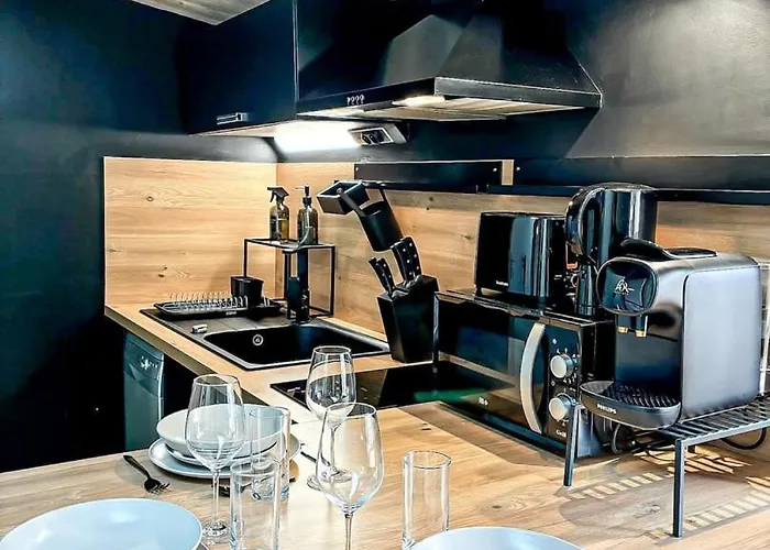 Les Saints Nico A 5 Min Port, Gare & Centre Apartamento