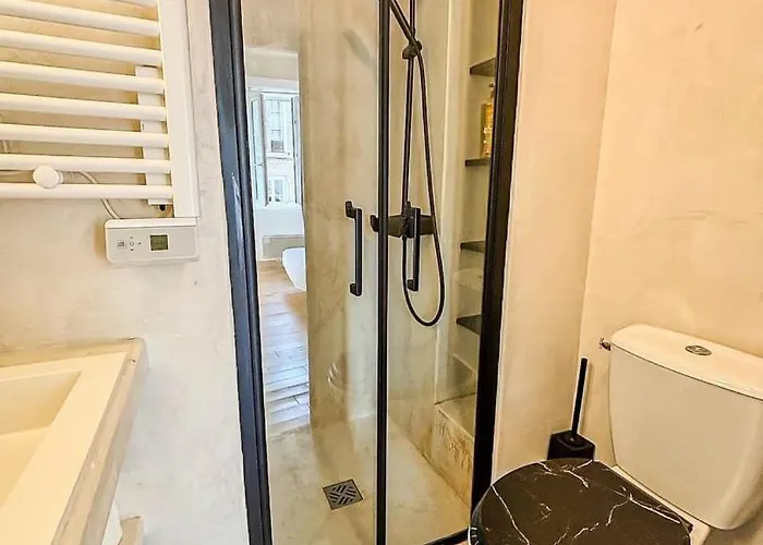 Les Saints Nico A 5 Min Port, Gare & Centre Apartamento