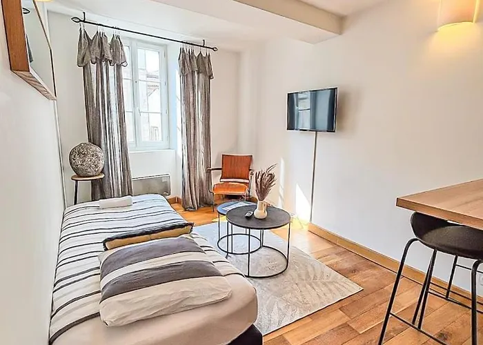 Les Saints Nico A 5 Min Port, Gare & Centre * La Rochelle (Charente-Maritime)